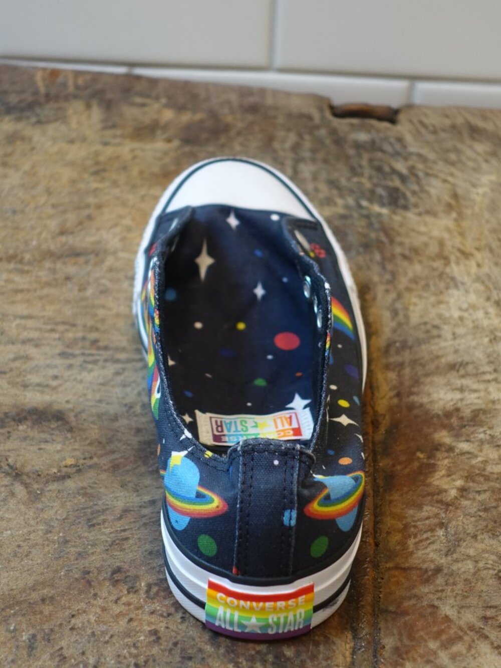 Converse Special Find . Unique And Part Of The Pride Collection - Picture 5 of 9